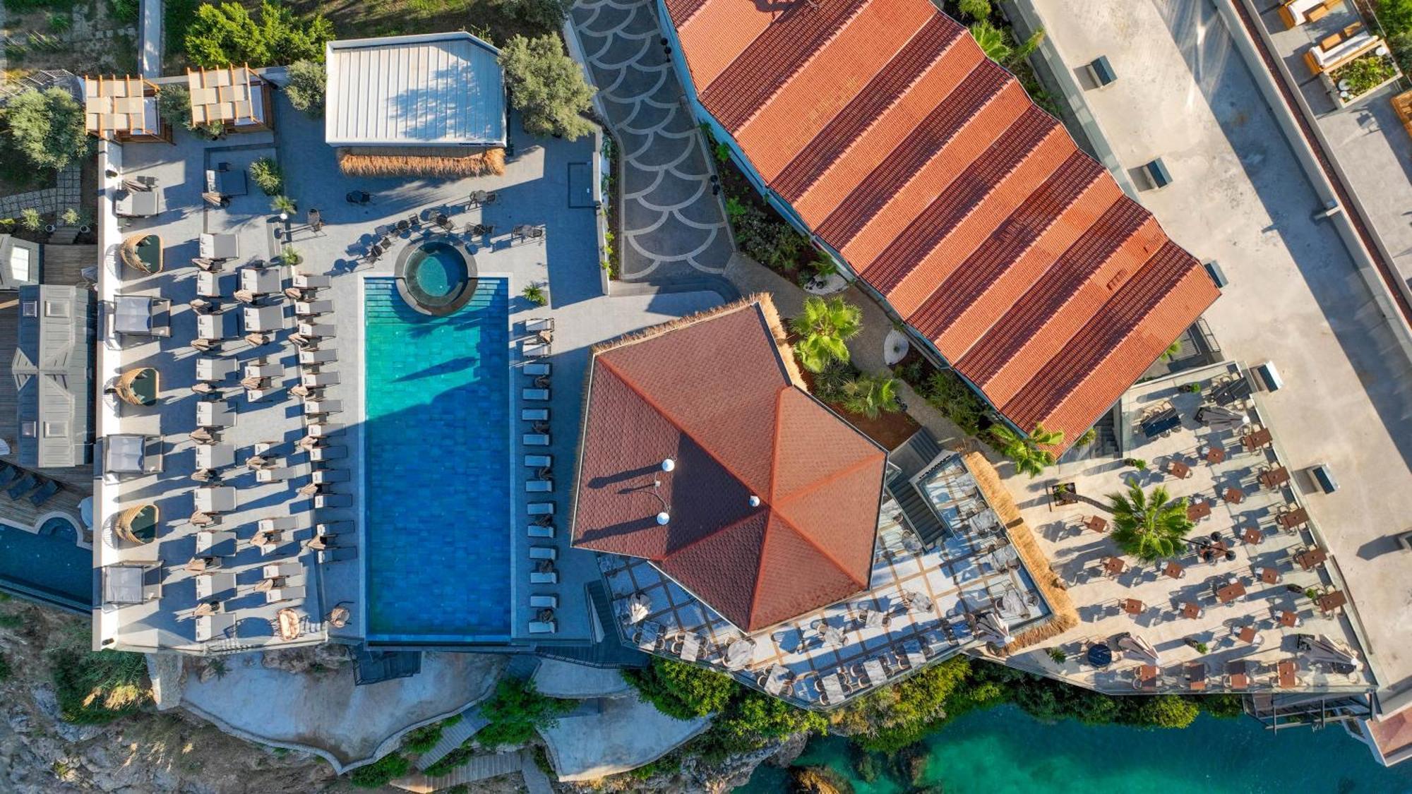 Ada Port Adults Only Аланія