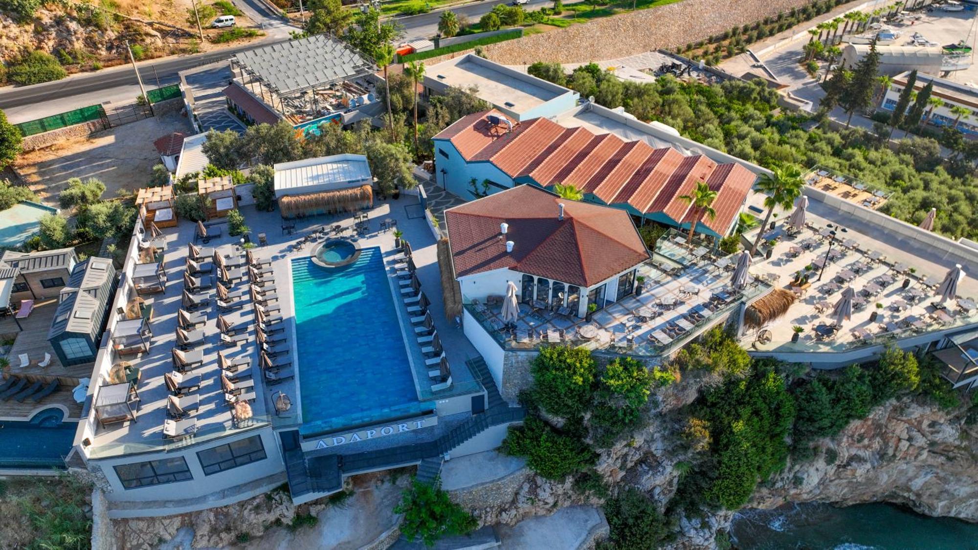 Ada Port Adults Only Аланія
